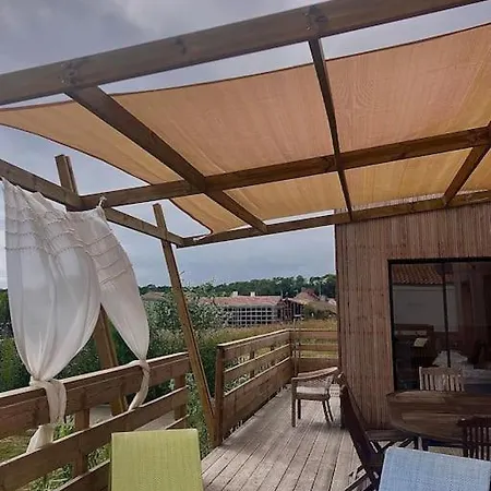 Dom wakacyjny Maison En Bois A Quelques Minutes De La *